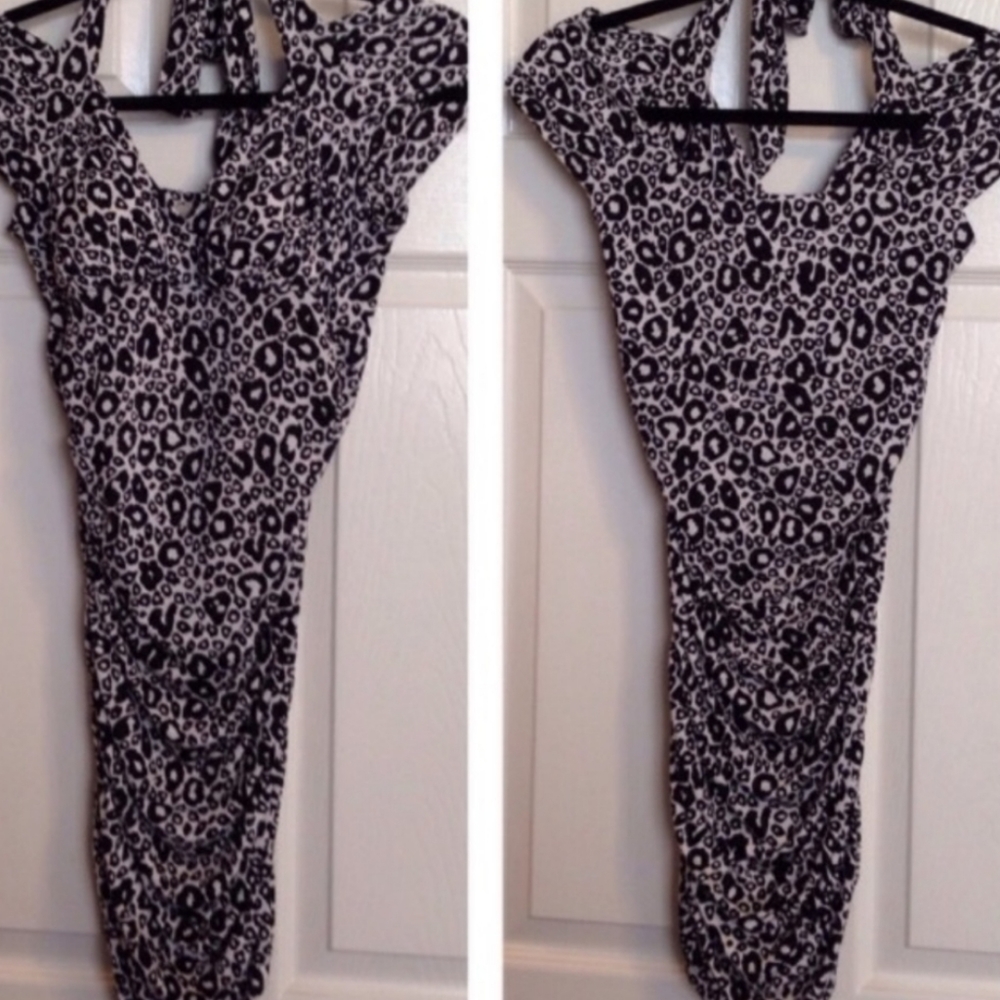 Dress - Picture 2 of 4